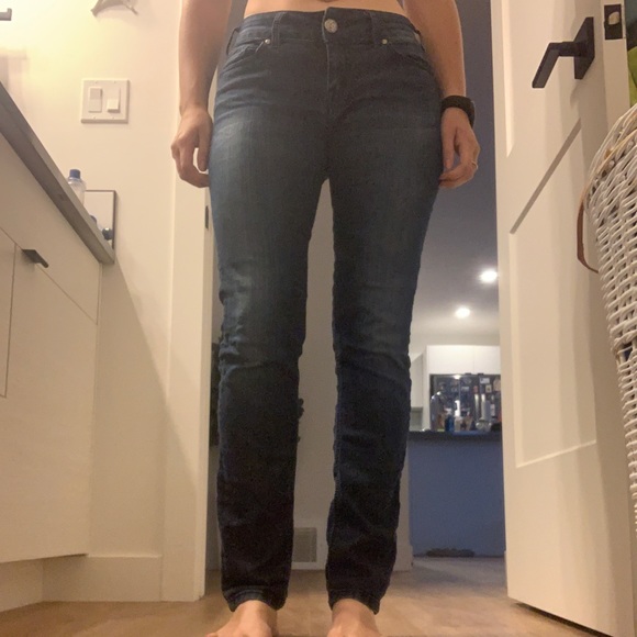 “Silver” dark wash Skinny Jeans, Sz 28 - Picture 7 of 9